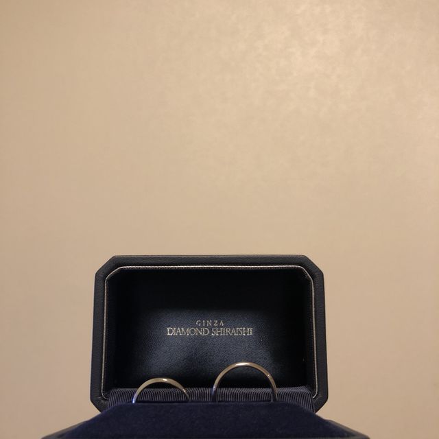 【銀座ダイヤモンドシライシの口コミ】 店員さんと相談しながら、いくつもサンプルを持ってきていただきました。
…