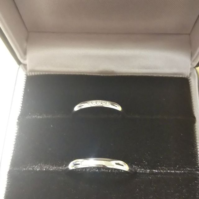 【アイプリモ(I-PRIMO)の口コミ】 私も主人も皮膚が弱く、プラチナでも被れてしまう可能性があったことから…