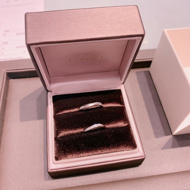 【アイプリモ(I-PRIMO)の口コミ】 デザインについては、店頭に行く前からシンプルな丸い形ではなく、少しひ…