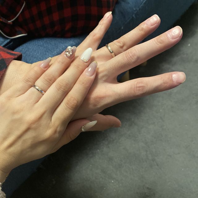 【アイプリモ(I-PRIMO)の口コミ】 2人とも気に入り、長く愛せるデザインであったこと。本来結婚指輪の購入予…