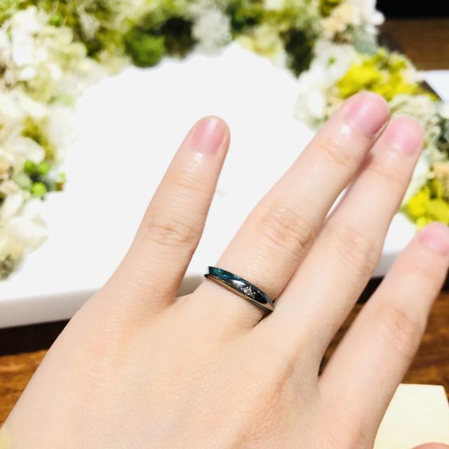 【SORA(ソラ)の口コミ】 お値段が多少高くても気に入ったものをと思い、SORAの指輪にしました。
ジ…