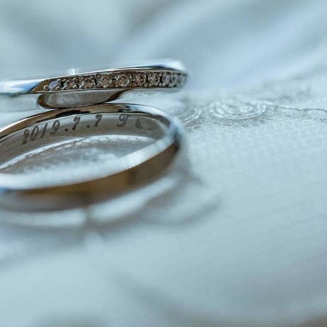 【ギンザタナカブライダル(GINZA TANAKA BRIDAL)の口コミ】 他人と違うデザインだけど正統派な指輪を探した結果、ウェーブにマット加…