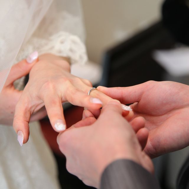 【TRECENTI(トレセンテ)の口コミ】 挙式を行った会社の提携の宝飾店を紹介されましたが、気に入ったデザイン…