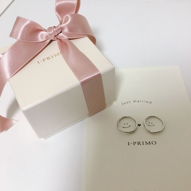 【アイプリモ(I-PRIMO)の口コミ】 指輪のデザインが可愛く、ダイヤが少しキラリと光る程度なので、普段から…