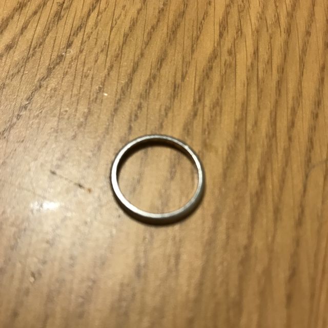 【カルティエ(Cartier)の口コミ】 婚約指輪をカルティエでもらったので、重ね付けをしたくてカルティエにし…