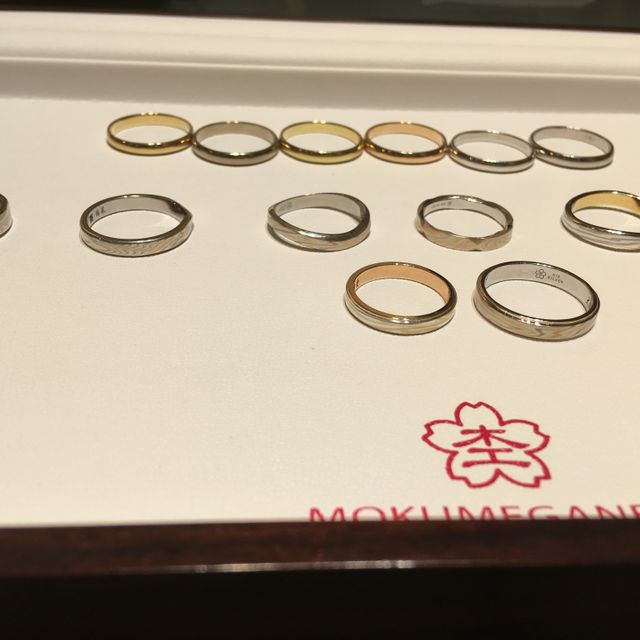 【杢目金屋(もくめがねや)の口コミ】 出来上がった指輪を2人で折って完成となる「分かち合い」という工程が、他…