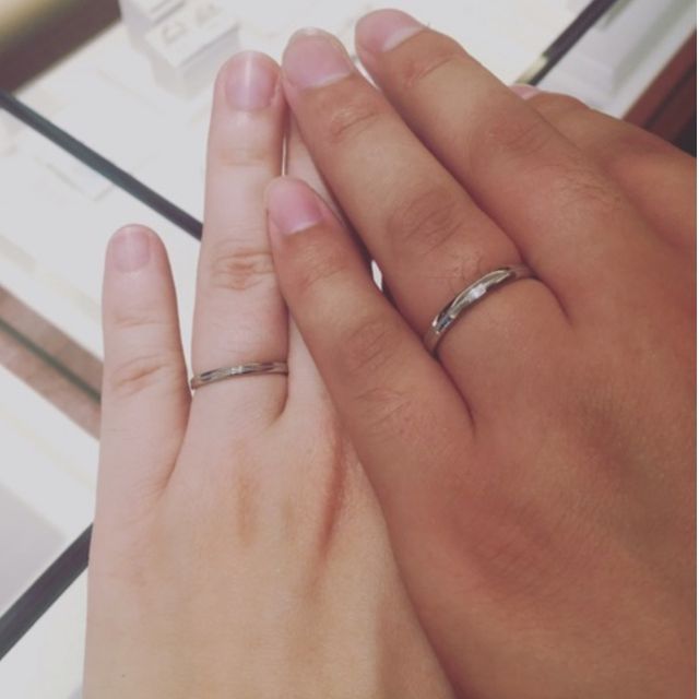 【ギンザタナカブライダル(GINZA TANAKA BRIDAL)の口コミ】 お手頃でそんなに人と被らない指輪、デザインを探していました。
こちらは…