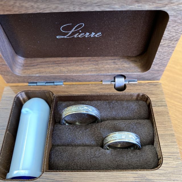 【Lierre(リエール)の口コミ】 人と被らない指輪を探していて色々見た結果、お互いに満足いく指輪を見つ…