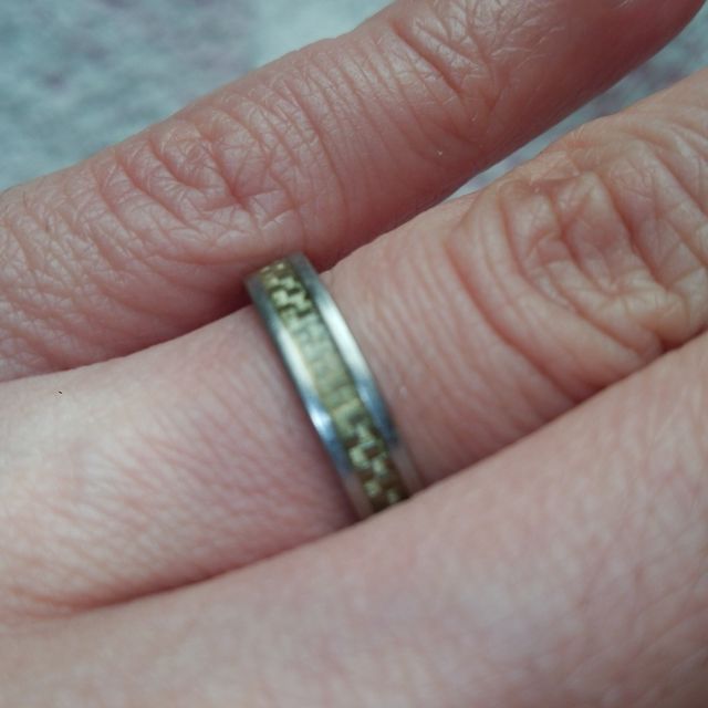 【BLOOM(ブルーム)の口コミ】 私は金属アレルギーがあり、これまではビーズアクセやパワーストーンなど…