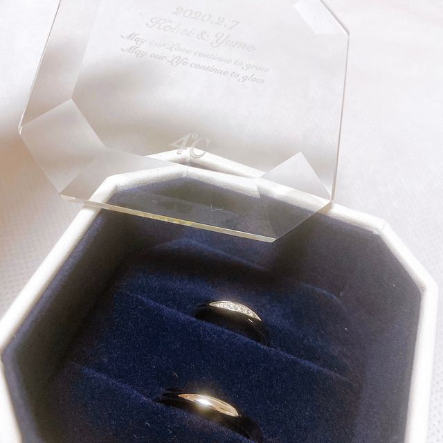 【4℃ BRIDAL(ヨンドシーブライダル)の口コミ】 デザインと価格で決めました。そこまで高いのは欲しいわけではなかったの…