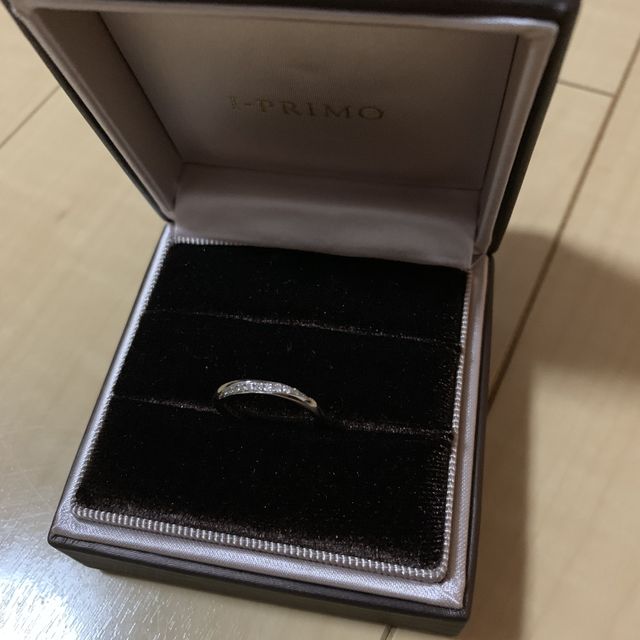 【アイプリモ(I-PRIMO)の口コミ】 派手すぎないタイプで、でも可愛く、シンプルすぎないものにしました。ず…