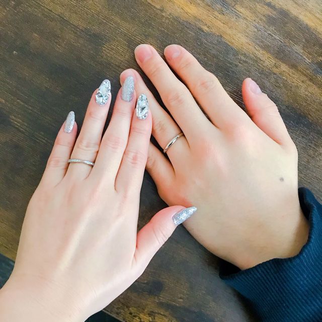 【銀座ダイヤモンドシライシの口コミ】 デザインに一目惚れして購入しました。また、お値段がお手頃だったのも決…