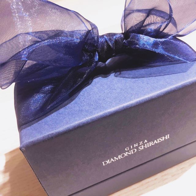 【銀座ダイヤモンドシライシの口コミ】 指輪の着け心地がとても良く、付けてもお互いに違和感を感じなかったため…