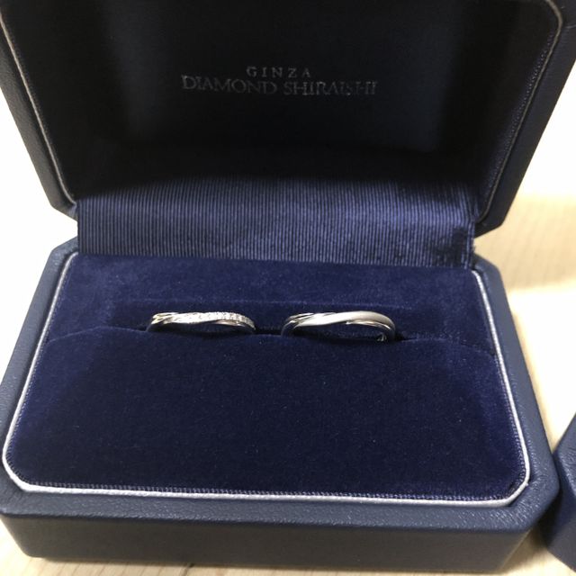 【銀座ダイヤモンドシライシの口コミ】 着け心地が良いのが1番の決め手です。
担当の方が、奥さんに似合いそうな…