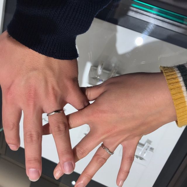 【シャルクレールの口コミ】 デザイン価格、スタッフさんの雰囲気全て良かったです。新しく指輪買うの…