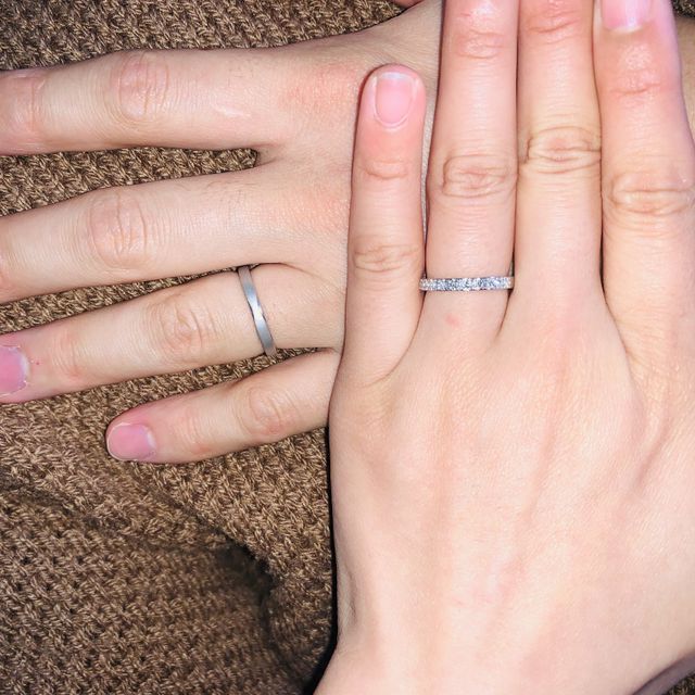 【銀座ダイヤモンドシライシの口コミ】 エタニティリングを探していて、たくさん試着しましたが、このデザインが1…