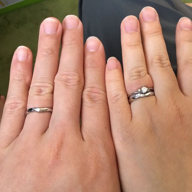 【彩乃瑞(IRONOHA)の口コミ】 まず第一にいいなと思ったのはデザインです。少しウェーブがかかっていて…