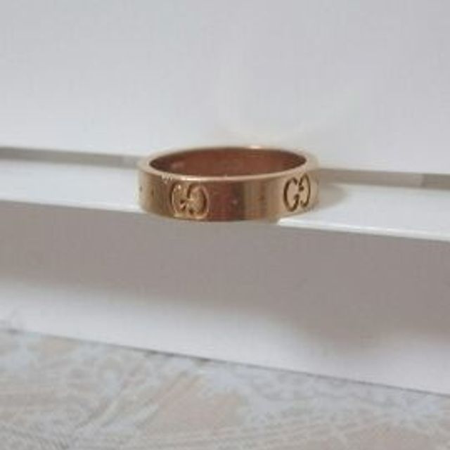 【グッチ(GUCCI)の口コミ】 私は指が太いので、なかなか似合う指輪が見つかりませんでした。しかし、…