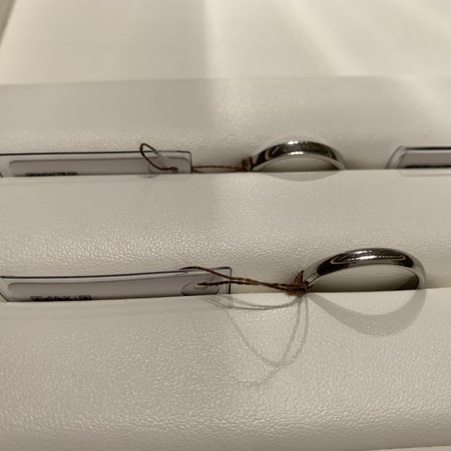 【杢目金屋(もくめがねや)の口コミ】 既製品とオーダーの指輪を色々と見せていただきました。既製品の方が若干…