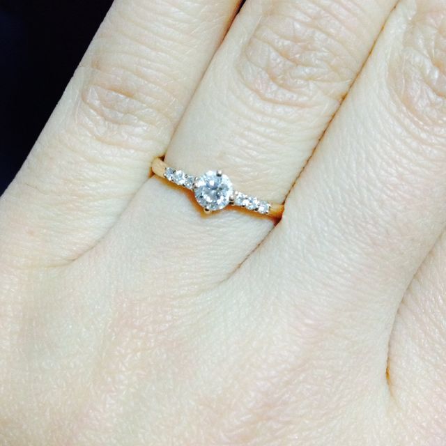 【ete(エテ)の口コミ】 彼が選んでくれました。私はお店へは指のサイズだけ測りに行き、プロポー…