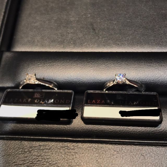 【ラザール ダイヤモンド(LAZARE DIAMOND)の口コミ】 値段は他のダイヤモンド店と比較すると値引きがないため高いと思います。…