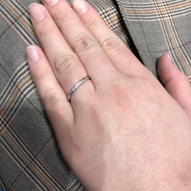 【銀座ダイヤモンドシライシの口コミ】 ペアリングも含めて、お互い初めての指輪選びでしたが、銀座ダイヤモンド…