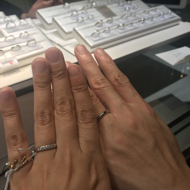 【アイプリモ(I-PRIMO)の口コミ】 太さがありしっかりしていた。存在感もあった。メレダイヤが埋め込まれて…