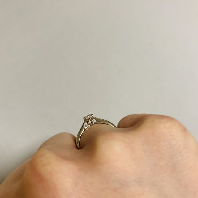 【銀座ダイヤモンドシライシの口コミ】 身近な先輩2組が銀座ダイヤモンドシライシで購入していたので前から気にな…