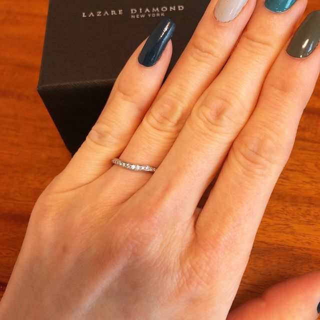 【ラザール ダイヤモンド(LAZARE DIAMOND)の口コミ】 とにかくダイヤモンドがキラキラ輝いていて他のお店でみたものよりとても…