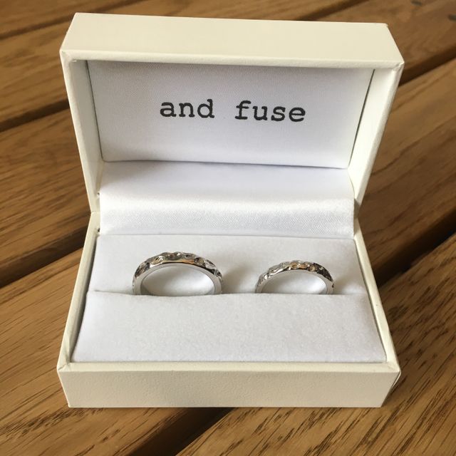 【湘南彫金工房 andfuseの口コミ】 自分達でいちから作れるところ。
デザインや素材の種類も多いので選ぶのが…