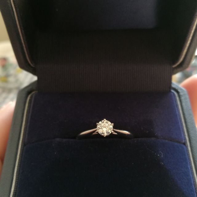 【銀座ダイヤモンドシライシの口コミ】 ダイアモンドシライシの店員さんがとても親切に対応してくれました。予約…