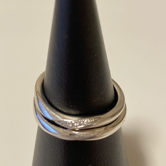 【アイプリモ(I-PRIMO)の口コミ】 星座がモチーフになっていることで、星を見るたびに新婚の時の気持ちを思…