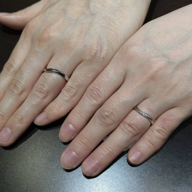 【TRECENTI(トレセンテ)の口コミ】 妻はウェーブタイプでリングを探していましたが、トレセンテのリングは、…