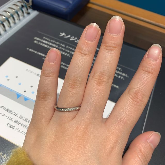【エクセルコダイヤモンド(EXELCO DIAMOND)の口コミ】 デザインをスタッフさんと数時間いろいろ試しながら相談させて頂きました…