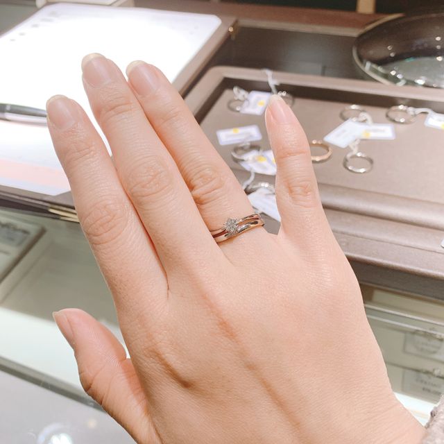 【アイプリモ(I-PRIMO)の口コミ】 結婚指輪はデザイン重視＆婚約指輪と合わせた際に綺麗に見える形のものを…