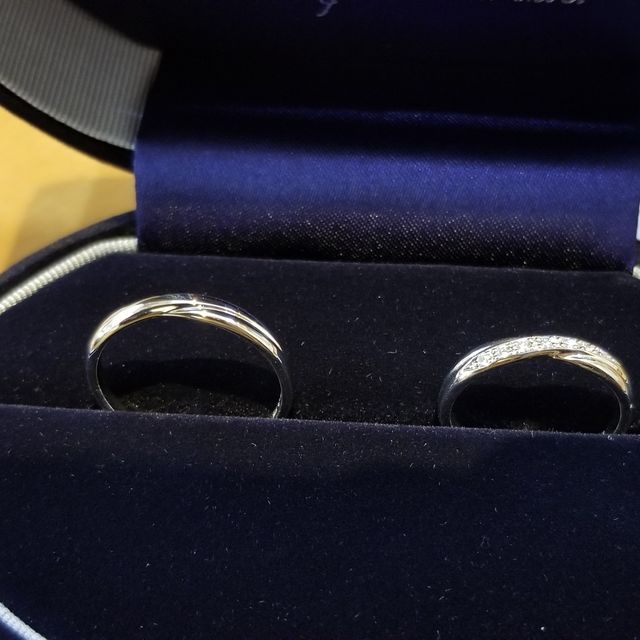 【Something Blue(サムシングブルー)の口コミ】 始め購入ブランドを検討してお店に行ったのですが…いざ来店してみ…