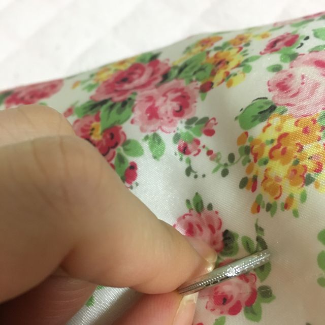 【エクセルコダイヤモンド(EXELCO DIAMOND)の口コミ】 つけやすくどの婚約指輪とも合わせやすいシンプルなデザインながら他と違…