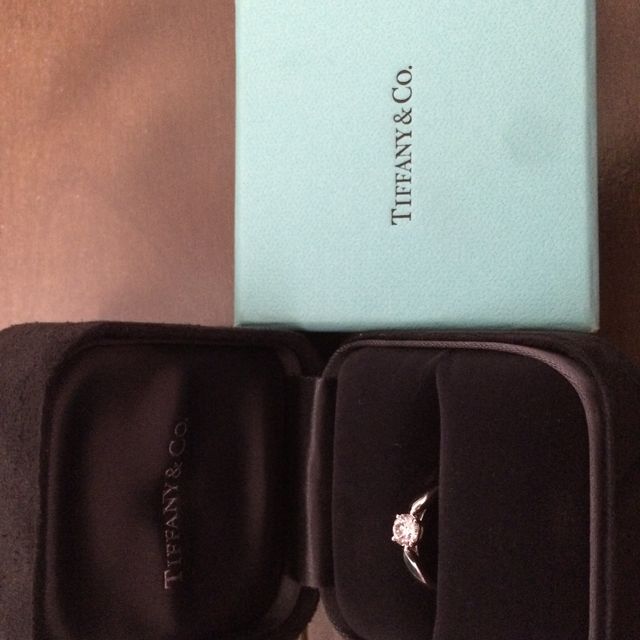 【ティファニー(Tiffany & Co.)の口コミ】 やはり婚約指輪というからには、それなりにきちんとしたものがほしかった…