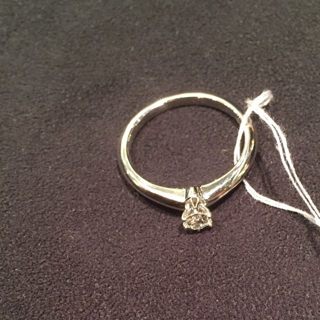 【ティファニー(Tiffany & Co.)の口コミ】 いろいろ見て回ったけれど、伝統のあるシンプルなデザインとサイズ調整が…