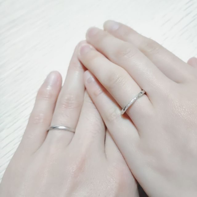 【CRAFY(クラフィ)の口コミ】 素材がプラチナであること。
2人でオリジナルの指輪が楽しく製作できるこ…
