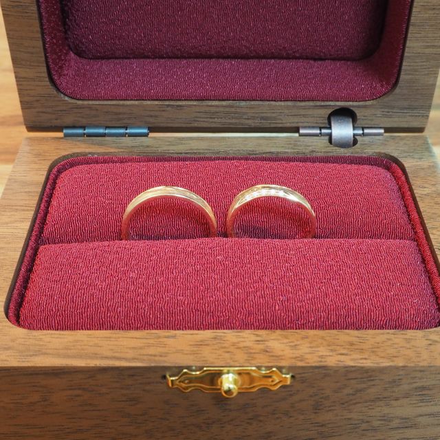 【MIORING(ミオリング)の口コミ】 キラキラしすぎない指輪を探していて、好みのタイプを伝えたら店員さんが…