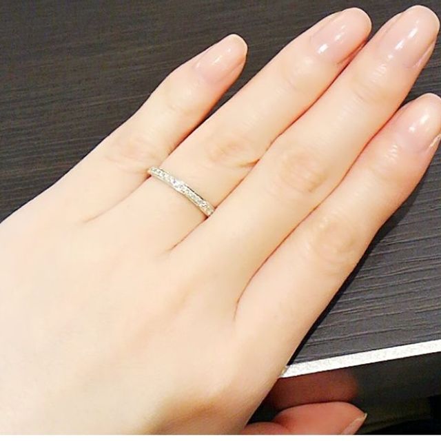 【銀座ダイヤモンドシライシの口コミ】 見た感じの品の良さと、着け心地の良さがとても良かったです。
エタニティ…