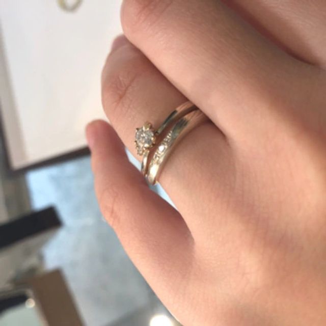 【杢目金屋(もくめがねや)の口コミ】 木目模様がリングごとに違うので世界に一つのリングになるところがロマン…