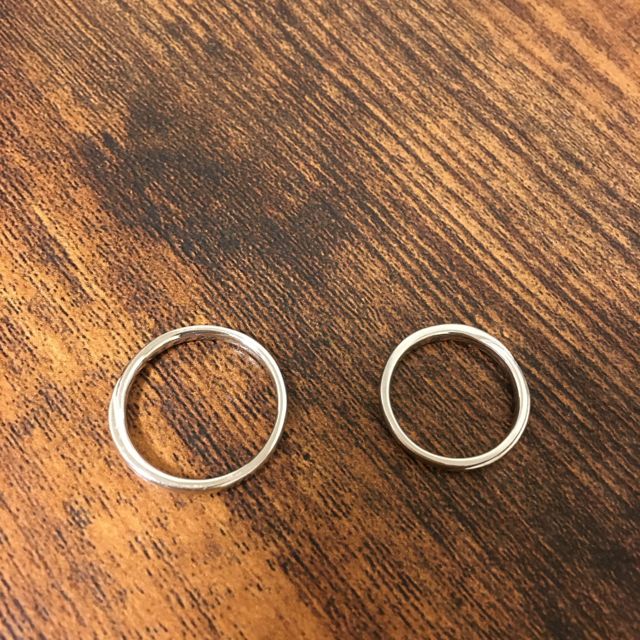 【銀座ダイヤモンドシライシの口コミ】 シンプルで付け心地がとても良いです。
銀座ダイヤモンドシライシさんのエ…