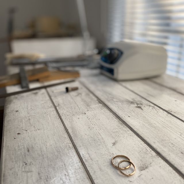 【湘南彫金工房 andfuseの口コミ】 2人で直感と常につけるものなので馴染むような形がいいと思ったのと、シン…