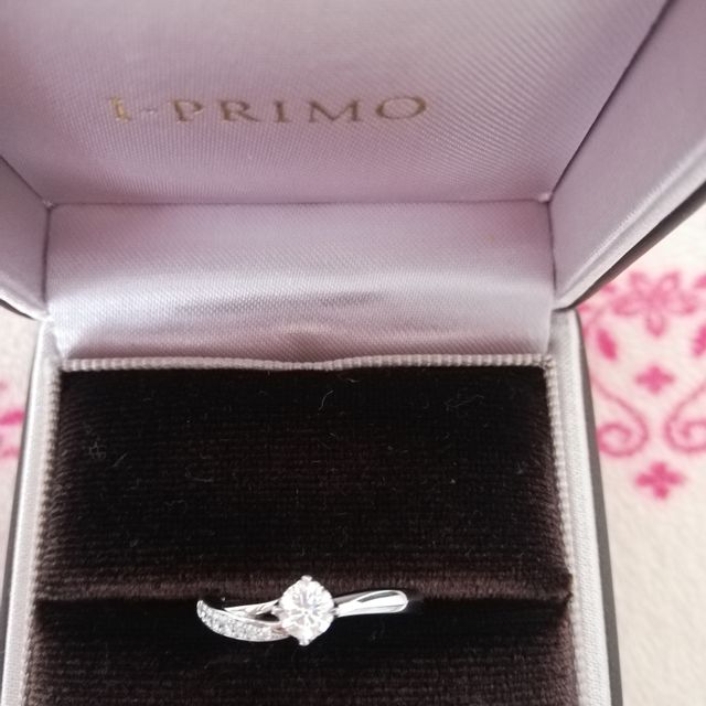 【アイプリモ(I-PRIMO)の口コミ】 指をきれいに見せてくれる、ウエーブラインで柔らかな感じが出るのでとて…