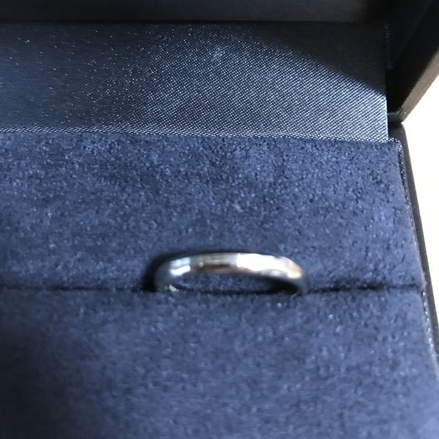 【ラザール ダイヤモンド(LAZARE DIAMOND)の口コミ】 新婦がAPPLAUSEのハーフエタニティの指輪を気に入ったことがその主な要因…