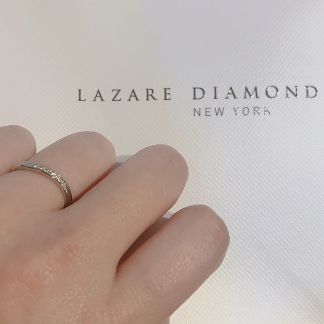 【ラザール ダイヤモンド(LAZARE DIAMOND)の口コミ】 指輪を購入するにあたり、色々なお店を周りましたが、ダイヤが他店より輝…