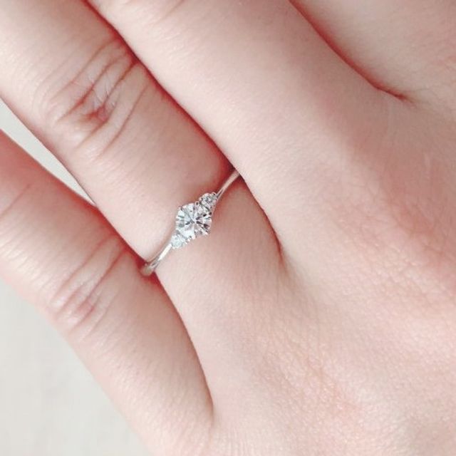 【GALA JEWELRY(ガラジュエリー)の口コミ】 シンプルで飽きのこないデザインに惹かれました。付け心地も良く、あまり…