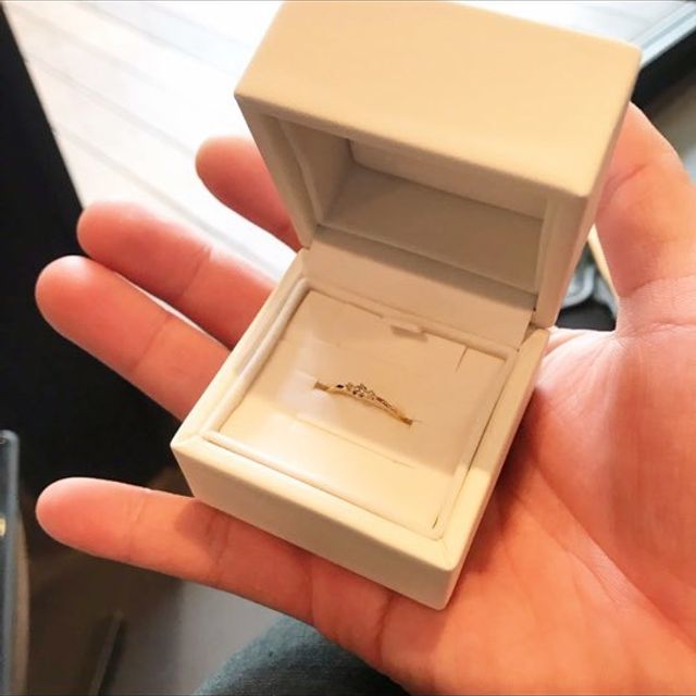 【4℃ BRIDAL(ヨンドシーブライダル)の口コミ】 一目ぼれで買いました。いろんなデザインやダイヤの大きさもたくさんあり…